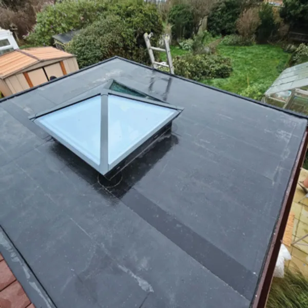 Rubber roofs - durable EPDM roofing